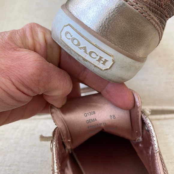 Coach sneakers. Tan / gold sequence. Golden Goose look - Picture 3 of 3